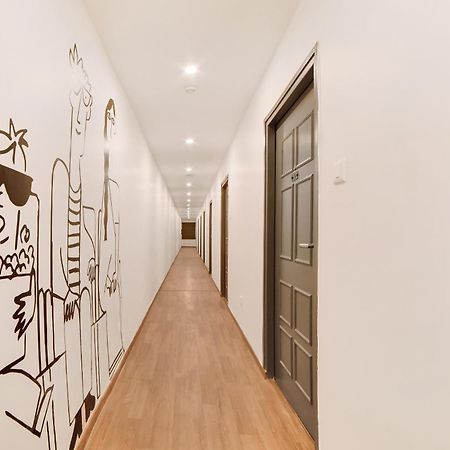 Hotel Townhouse Ss Aero Prime Shamshabad Esterno foto