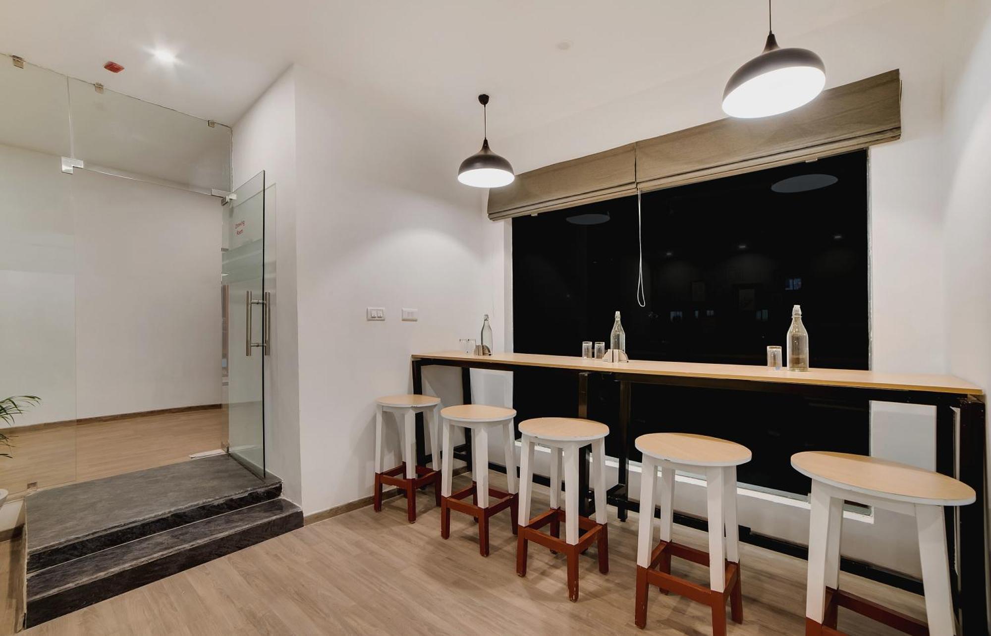 Hotel Townhouse Ss Aero Prime Shamshabad Esterno foto